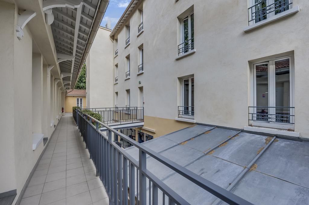 Hotel Jade Aulnay-sous-Bois Exterior photo