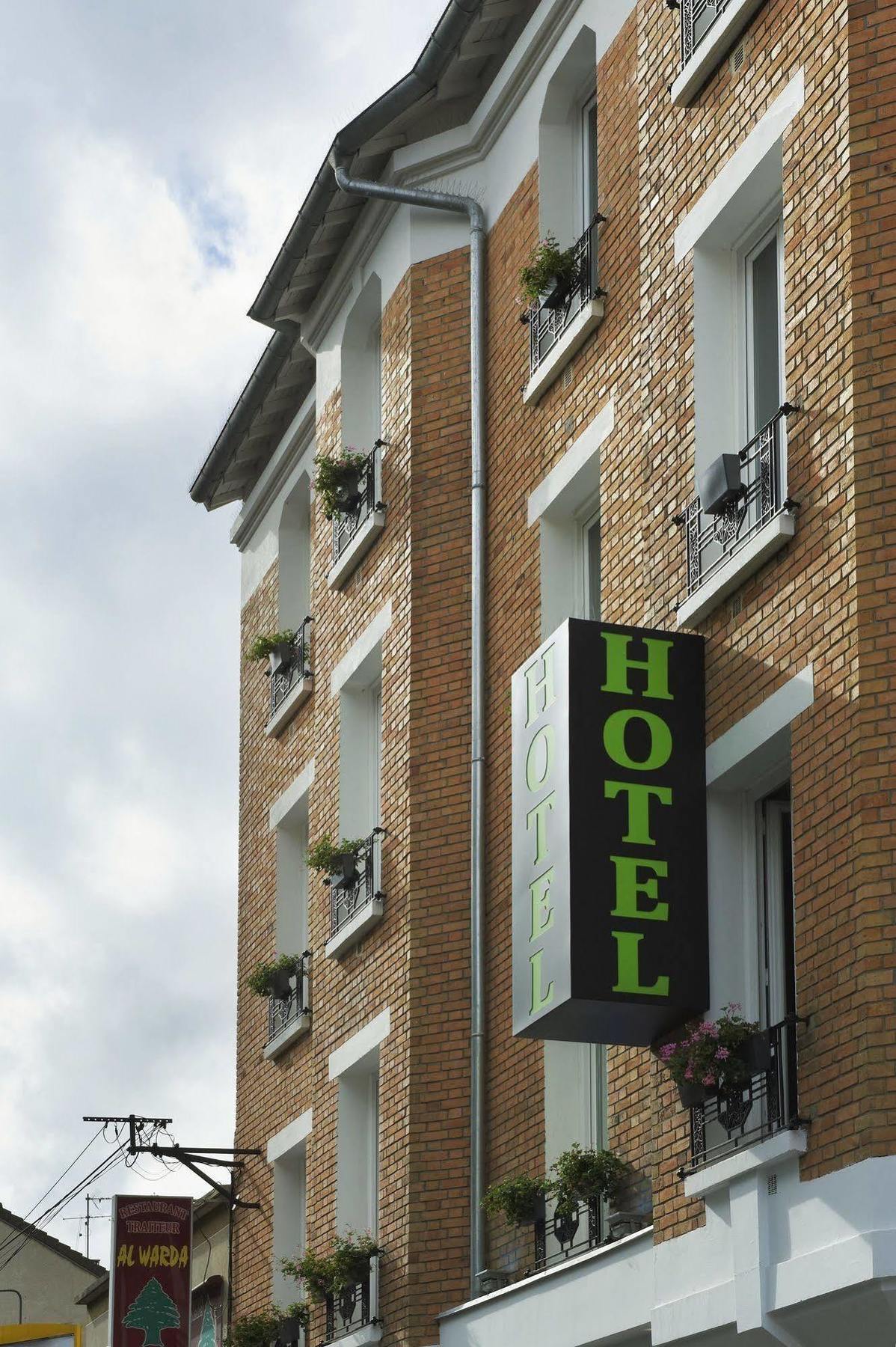 Hotel Jade Aulnay-sous-Bois Exterior photo